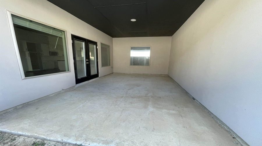 3824 Bella St., LAREDO, Texas 78046, 3 Bedrooms Bedrooms, 7 Rooms Rooms,2 BathroomsBathrooms,Residential,For Sale,3824 Bella St.,20254748