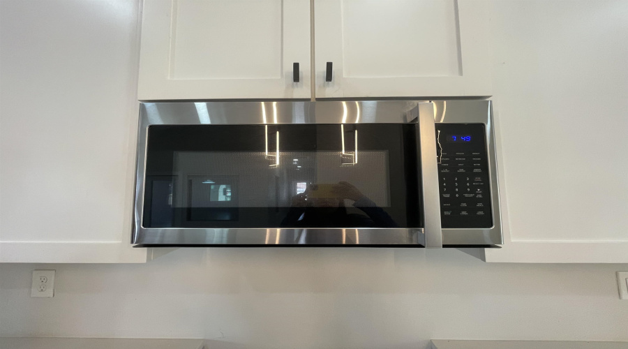 3824 Bella St., LAREDO, Texas 78046, 3 Bedrooms Bedrooms, 7 Rooms Rooms,2 BathroomsBathrooms,Residential,For Sale,3824 Bella St.,20254748