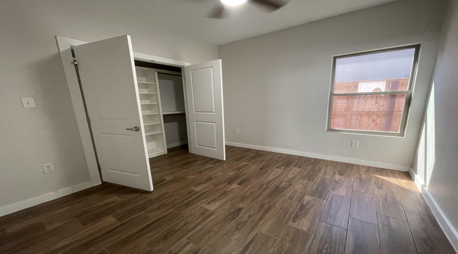 3824 Bella St., LAREDO, Texas 78046, 3 Bedrooms Bedrooms, 7 Rooms Rooms,2 BathroomsBathrooms,Residential,For Sale,3824 Bella St.,20254748