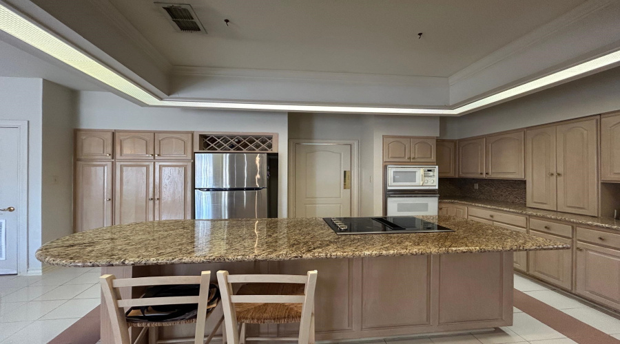 105 Sunset Dr, Laredo, Texas 78041, 4 Bedrooms Bedrooms, 9 Rooms Rooms,4 BathroomsBathrooms,Residential,For Sale,105 Sunset Dr,20254749