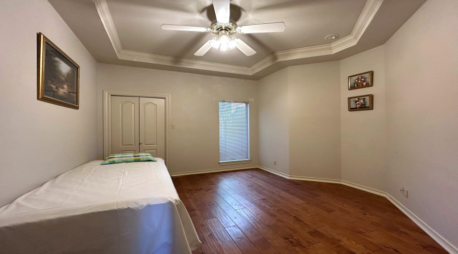 105 Sunset Dr, Laredo, Texas 78041, 4 Bedrooms Bedrooms, 9 Rooms Rooms,4 BathroomsBathrooms,Residential,For Sale,105 Sunset Dr,20254749