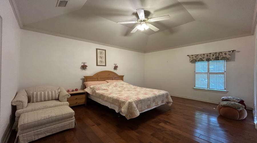 105 Sunset Dr, Laredo, Texas 78041, 4 Bedrooms Bedrooms, 9 Rooms Rooms,4 BathroomsBathrooms,Residential,For Sale,105 Sunset Dr,20254749