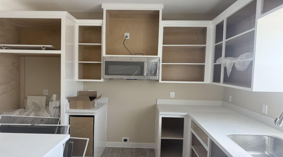 5316 Galicia Lane, Laredo, Texas 78046, 3 Bedrooms Bedrooms, 5 Rooms Rooms,2 BathroomsBathrooms,Residential,For Sale,5316 Galicia Lane,20254755