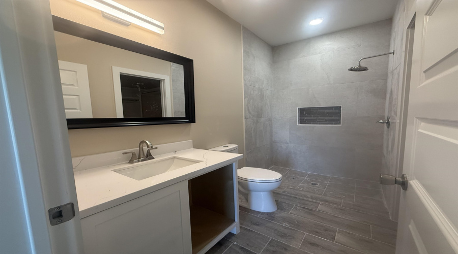 5316 Galicia Lane, Laredo, Texas 78046, 3 Bedrooms Bedrooms, 5 Rooms Rooms,2 BathroomsBathrooms,Residential,For Sale,5316 Galicia Lane,20254755