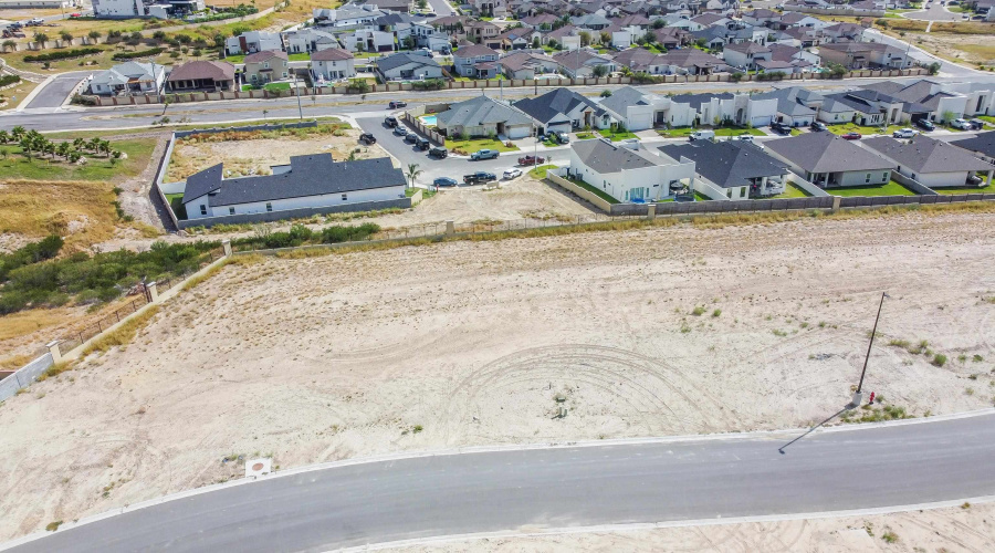 15 Acantilado Dr., Laredo, Texas 78045, ,Land,For Sale,15 Acantilado Dr.,20254757