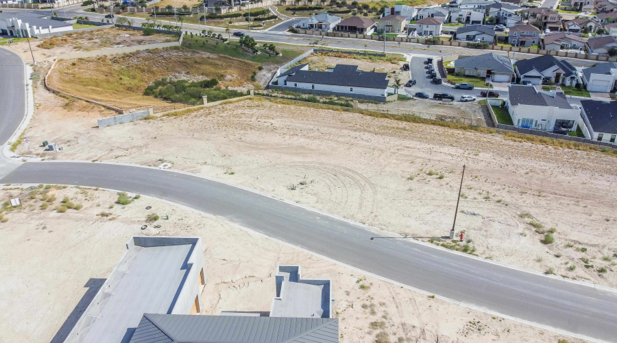 17 Acantilado Dr., LAREDO, Texas 78045, ,Land,For Sale,17 Acantilado Dr.,20254758