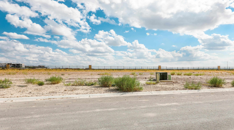 17 Acantilado Dr., LAREDO, Texas 78045, ,Land,For Sale,17 Acantilado Dr.,20254758