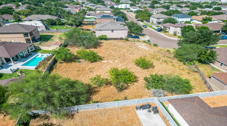 412 Starling Creek Lp, LAREDO, Texas 78045, ,Land,For Sale,412 Starling Creek Lp,20254761