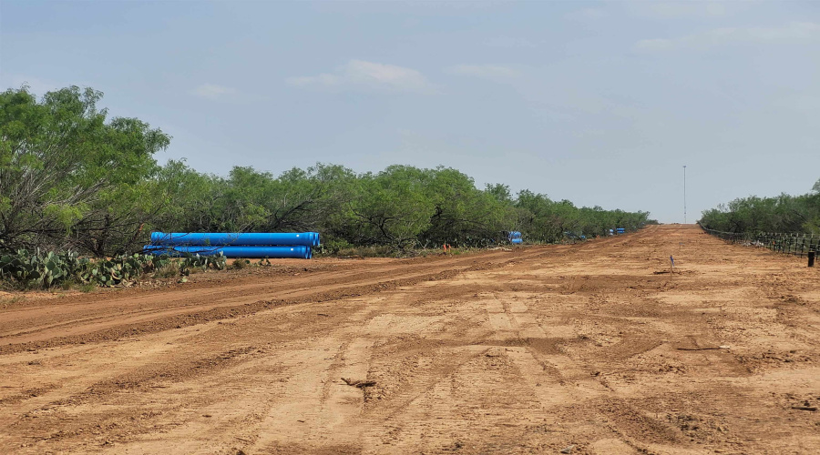 1000 U.S. Hwy 83 North, Laredo, Texas 78045, ,Land,For Sale,1000 U.S. Hwy 83 North,20254762