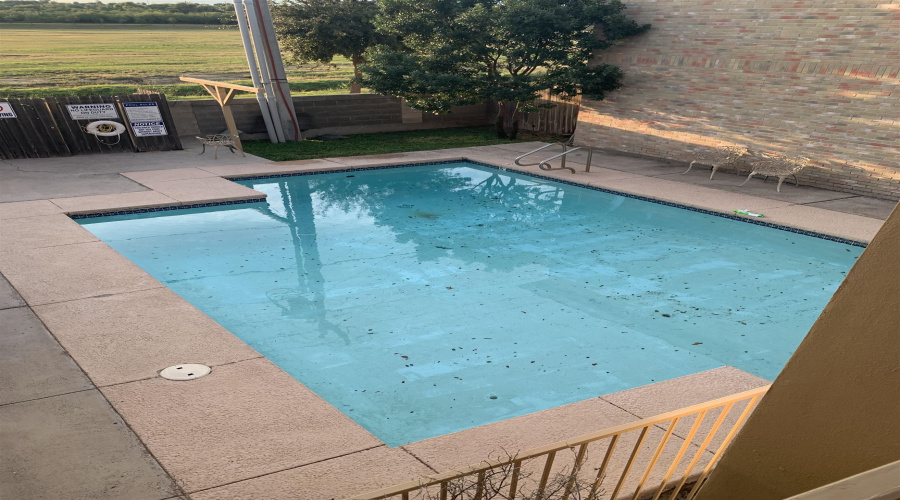 9903 Crystal Ct, Laredo, Texas 78045, 2 Bedrooms Bedrooms, 4 Rooms Rooms,2 BathroomsBathrooms,Residential,For Rent,9903 Crystal Ct,20254764