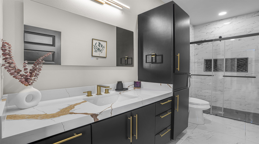 2916 Coventry Dr., LAREDO, Texas 78046, 3 Bedrooms Bedrooms, 5 Rooms Rooms,2 BathroomsBathrooms,Residential,For Sale,2916 Coventry Dr.,20254765