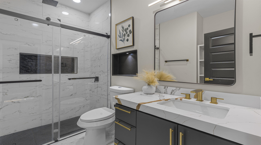 2916 Coventry Dr., LAREDO, Texas 78046, 3 Bedrooms Bedrooms, 5 Rooms Rooms,2 BathroomsBathrooms,Residential,For Sale,2916 Coventry Dr.,20254765