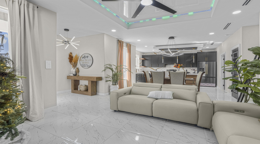 2916 Coventry Dr., LAREDO, Texas 78046, 3 Bedrooms Bedrooms, 5 Rooms Rooms,2 BathroomsBathrooms,Residential,For Sale,2916 Coventry Dr.,20254765