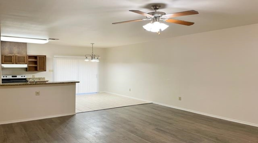 2619 San Isidro Pkwy, Laredo, Texas 78045, 2 Bedrooms Bedrooms, 2 Rooms Rooms,2 BathroomsBathrooms,Residential,For Rent,2619 San Isidro Pkwy,20254770