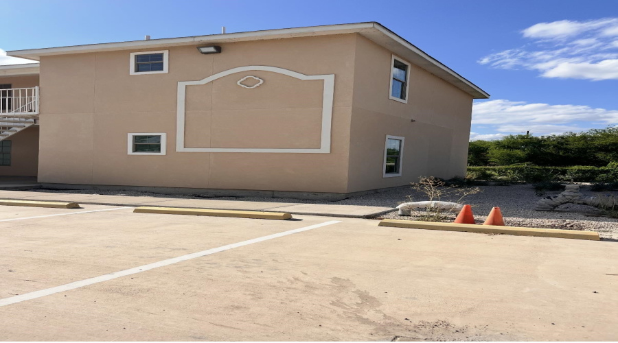 391 Riverside Dr, Eagle Pass, Texas 78852, 2 Bedrooms Bedrooms, 4 Rooms Rooms,2 BathroomsBathrooms,Residential,For Sale,391 Riverside Dr,20254771