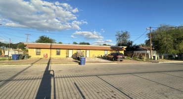 2601 Saltillo St, Laredo, Texas 78046, ,Multi-family,For Sale,2601 Saltillo St,20254769