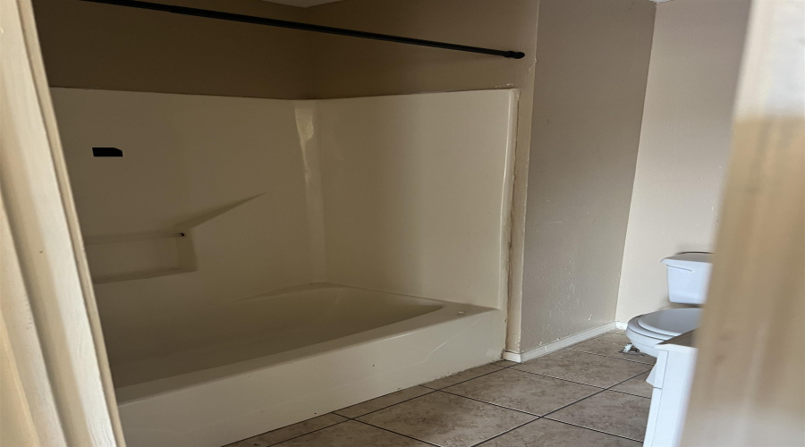 2601 Saltillo St, Laredo, Texas 78046, ,Multi-family,For Sale,2601 Saltillo St,20254769