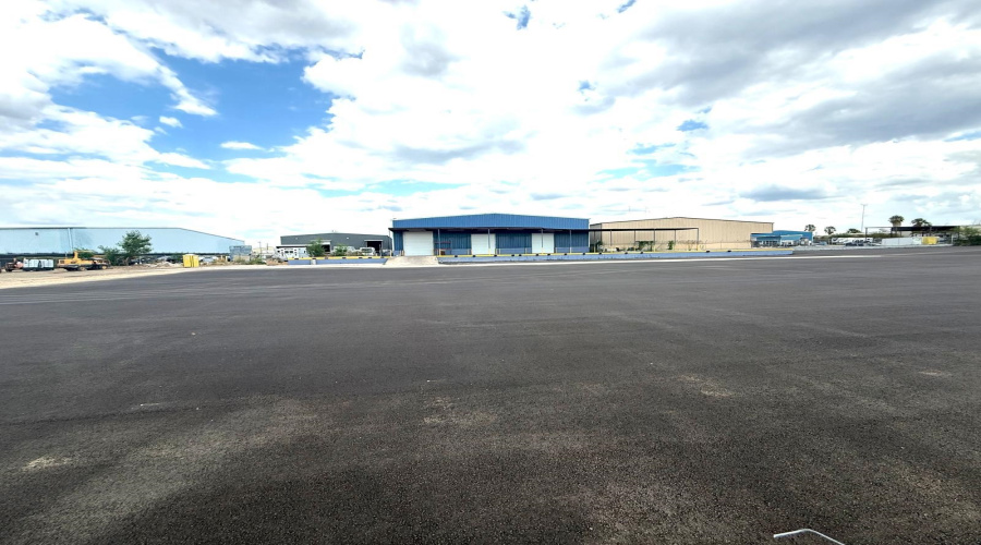 5812 East Dr, Laredo, Texas 78041, 1 Bedroom Bedrooms, 51 Rooms Rooms,4 BathroomsBathrooms,Commercial/industrial,For Rent,5812 East Dr,20254767