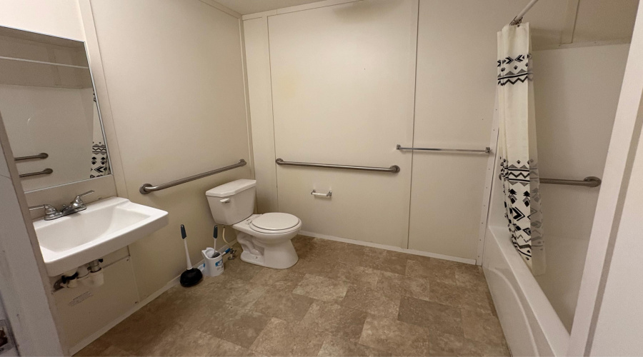 606 Buckwheat Dr, Laredo, Texas 78046, 2 Bedrooms Bedrooms, 4 Rooms Rooms,1 BathroomBathrooms,Residential,For Rent,606 Buckwheat Dr,20254776