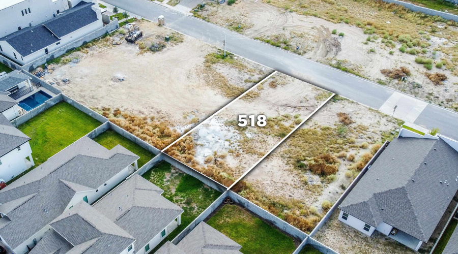 518 Journey Loop, LAREDO, Texas 78045, 4 Bedrooms Bedrooms, 7 Rooms Rooms,4 BathroomsBathrooms,Residential,For Sale,518 Journey Loop,20254791