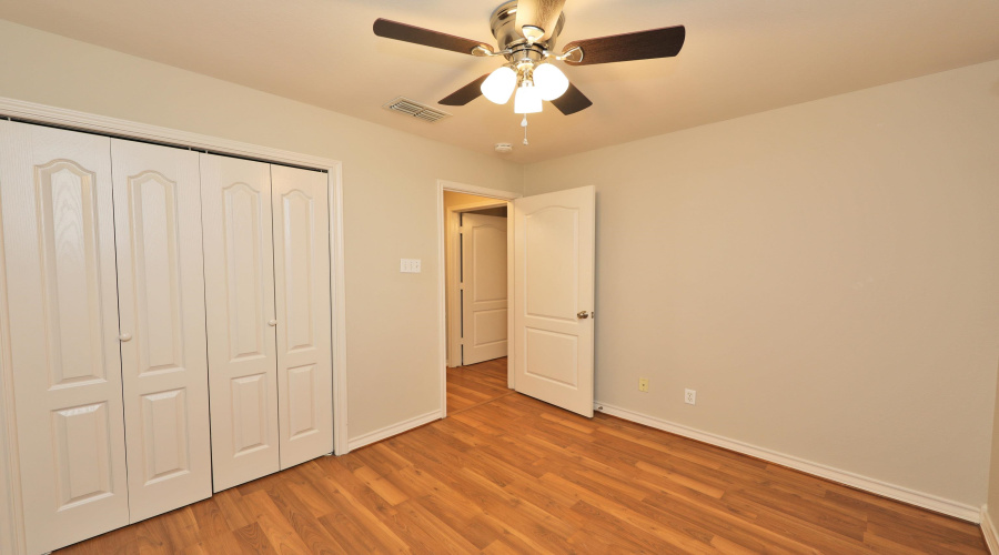 510 Shiloh Dr, Laredo, Texas 78045, 3 Bedrooms Bedrooms, 5 Rooms Rooms,2 BathroomsBathrooms,Residential,For Rent,510 Shiloh Dr,20254793