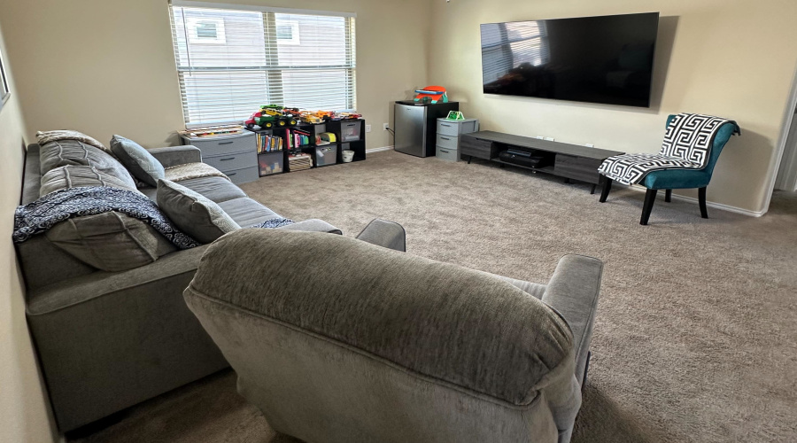 4301 Regina Dr., Laredo, Texas 78046, 3 Bedrooms Bedrooms, 5 Rooms Rooms,2 BathroomsBathrooms,Residential,For Sale,4301 Regina Dr.,20254795