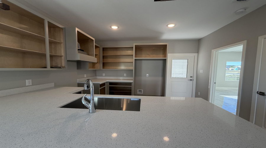 5318 Aceituno Dr., LAREDO, Texas 78046, 3 Bedrooms Bedrooms, 5 Rooms Rooms,2 BathroomsBathrooms,Residential,For Sale,5318 Aceituno Dr.,20254797