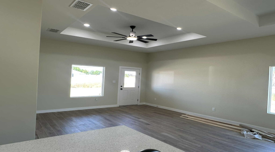 2410 Durazno Ct., Laredo, Texas 78046-8009, 4 Bedrooms Bedrooms, 6 Rooms Rooms,2 BathroomsBathrooms,Residential,For Sale,2410 Durazno Ct.,20254801