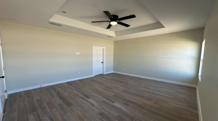 2410 Durazno Ct., Laredo, Texas 78046-8009, 4 Bedrooms Bedrooms, 6 Rooms Rooms,2 BathroomsBathrooms,Residential,For Sale,2410 Durazno Ct.,20254801