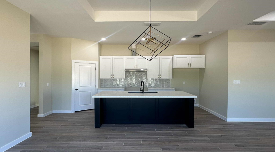 2410 Durazno Ct., Laredo, Texas 78046-8009, 4 Bedrooms Bedrooms, 6 Rooms Rooms,2 BathroomsBathrooms,Residential,For Sale,2410 Durazno Ct.,20254801