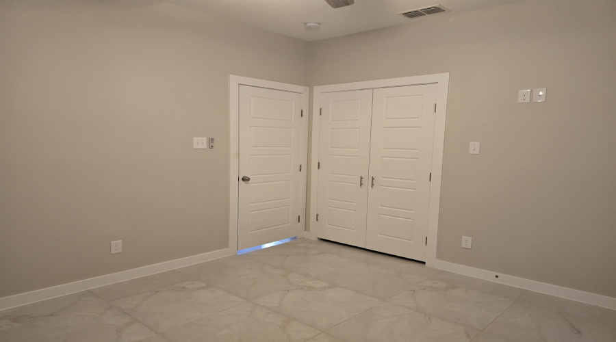 7108 El Meson Dr, Laredo, Texas 78043-2296, 3 Bedrooms Bedrooms, 5 Rooms Rooms,2 BathroomsBathrooms,Residential,For Sale,7108 El Meson Dr,20253034