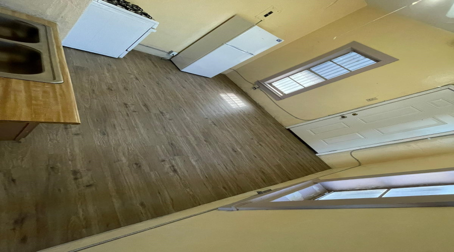 3315 San Agustin Ave, LAREDO, Texas 78040, 1 Bedroom Bedrooms, 1 Room Rooms,1 BathroomBathrooms,Residential,For Sale,3315 San Agustin Ave,20254805