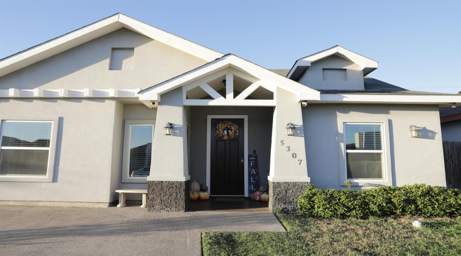 5307 Montebello Ct., Laredo, Texas 78046, 3 Bedrooms Bedrooms, 5 Rooms Rooms,2 BathroomsBathrooms,Residential,For Sale,5307 Montebello Ct.,20254806