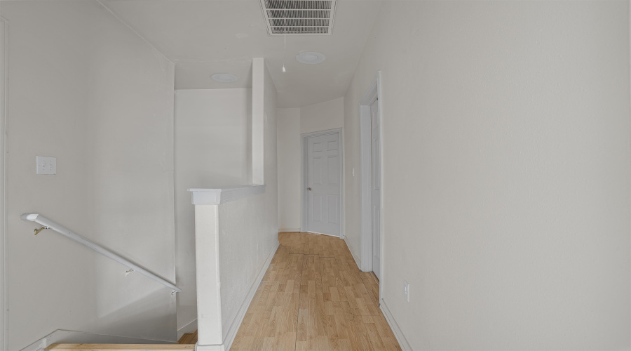 2445 Monarch Dr, Laredo, Texas 78045, 4 Bedrooms Bedrooms, 8 Rooms Rooms,2 BathroomsBathrooms,Residential,For Sale,2445 Monarch Dr,20254808