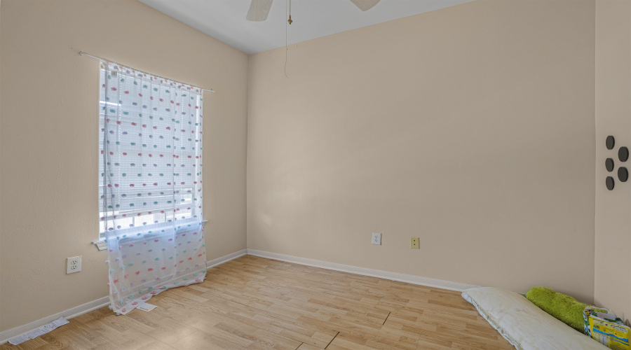 2445 Monarch Dr, Laredo, Texas 78045, 4 Bedrooms Bedrooms, 8 Rooms Rooms,2 BathroomsBathrooms,Residential,For Sale,2445 Monarch Dr,20254808