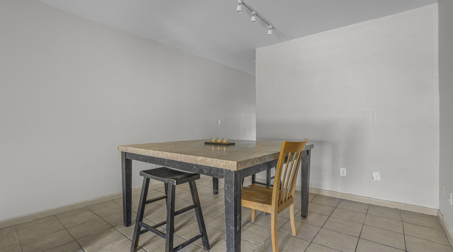 2445 Monarch Dr, Laredo, Texas 78045, 4 Bedrooms Bedrooms, 8 Rooms Rooms,2 BathroomsBathrooms,Residential,For Sale,2445 Monarch Dr,20254808