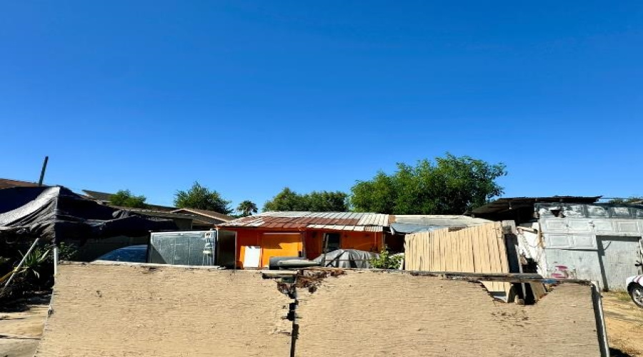 3119 Saltillo St, Laredo, Texas 78046, 4 Bedrooms Bedrooms, 5 Rooms Rooms,2 BathroomsBathrooms,Residential,For Sale,3119 Saltillo St,20254809