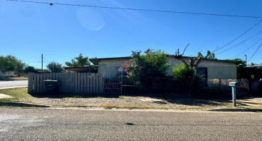 3119 Saltillo St, Laredo, Texas 78046, 4 Bedrooms Bedrooms, 5 Rooms Rooms,2 BathroomsBathrooms,Residential,For Sale,3119 Saltillo St,20254809 3119 Saltillo St, Laredo, Texas 78046, 4 Bedrooms Bedrooms, 5 Rooms Rooms,2 BathroomsBathrooms,Residential,For Sale,3119 Saltillo St,20254809