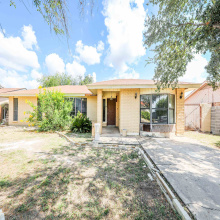 805 Sandy Ln, Laredo, Texas 78045, 4 Bedrooms Bedrooms, 6 Rooms Rooms,2 BathroomsBathrooms,Residential,For Sale,805 Sandy Ln,20254813