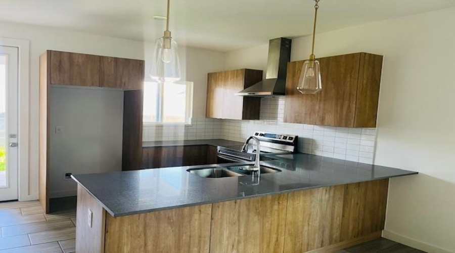 214 Deer Path Loop, Laredo, Texas 78045, 4 Bedrooms Bedrooms, 7 Rooms Rooms,2 BathroomsBathrooms,Residential,For Rent,214 Deer Path Loop,20254816