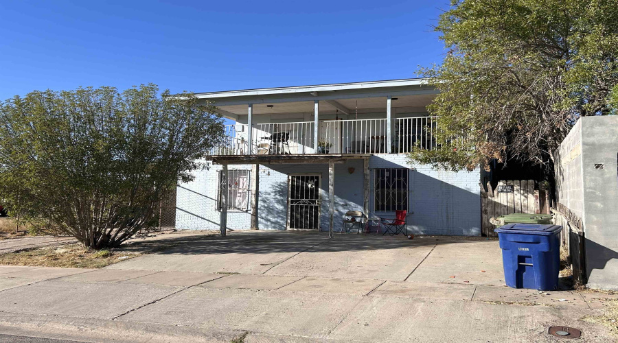 104 Segovia Dr, LAREDO, Texas 78046, ,Multi-family,For Sale,104 Segovia Dr,20254822