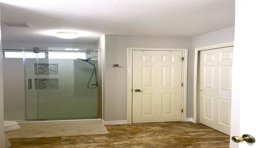 1901 Port Isabel Dr, Laredo, Texas 78045, 3 Bedrooms Bedrooms, 7 Rooms Rooms,2 BathroomsBathrooms,Residential,For Sale,1901 Port Isabel Dr,20252024