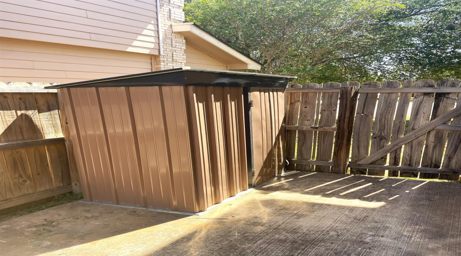 1901 Port Isabel Dr, Laredo, Texas 78045, 3 Bedrooms Bedrooms, 7 Rooms Rooms,2 BathroomsBathrooms,Residential,For Sale,1901 Port Isabel Dr,20252024