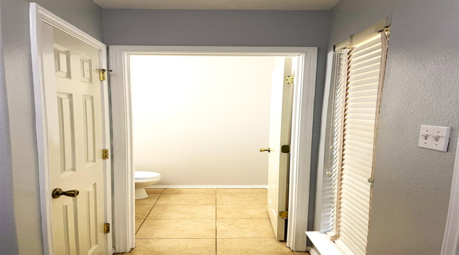 1901 Port Isabel Dr, Laredo, Texas 78045, 3 Bedrooms Bedrooms, 7 Rooms Rooms,2 BathroomsBathrooms,Residential,For Sale,1901 Port Isabel Dr,20252024