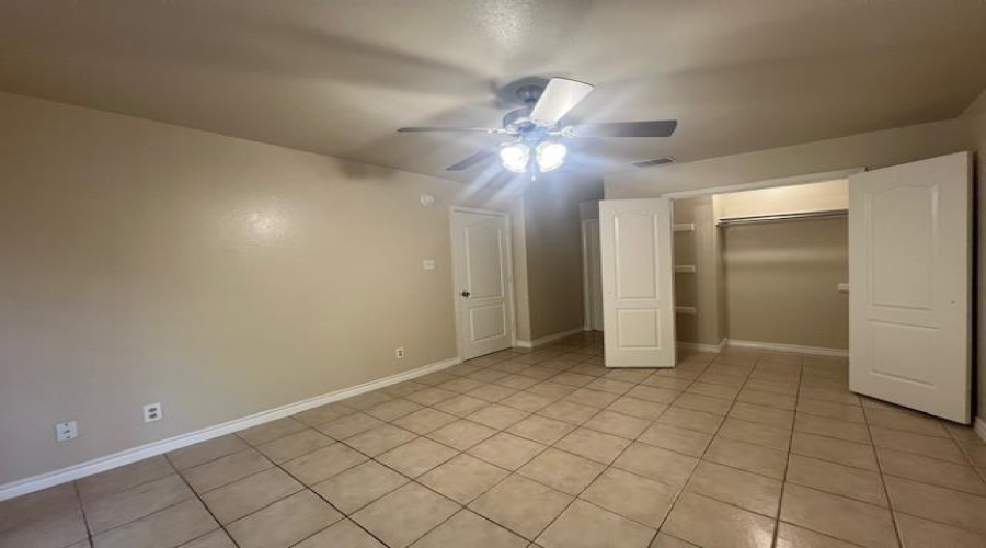 412 Shiloh Dr, Laredo, Texas 78045-6741, 3 Bedrooms Bedrooms, 5 Rooms Rooms,2 BathroomsBathrooms,Residential,For Rent,412 Shiloh Dr,20254817