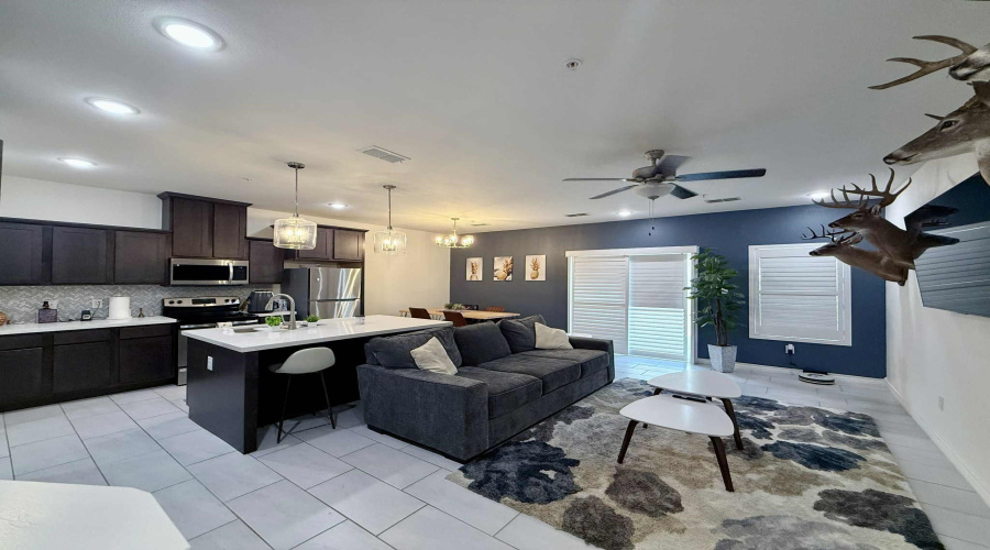 9908 Bijan Dr., Laredo, Texas 78045, 3 Bedrooms Bedrooms, 6 Rooms Rooms,2 BathroomsBathrooms,Residential,For Rent,9908 Bijan Dr.,20254818