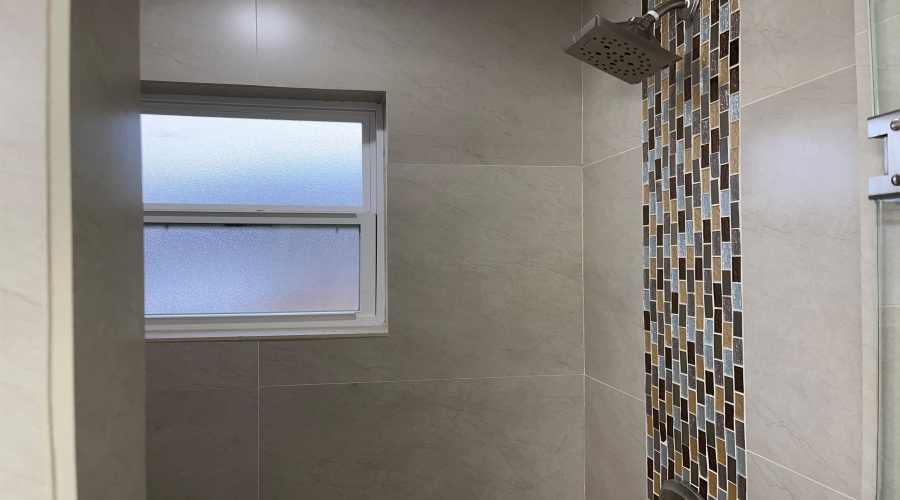 121 Valladolid Ave, Laredo, Texas 78046, 3 Bedrooms Bedrooms, 5 Rooms Rooms,2 BathroomsBathrooms,Residential,For Rent,121 Valladolid Ave,20254824