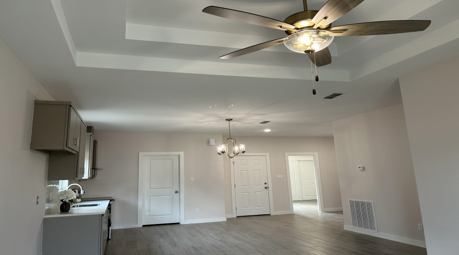 1411 Los Estribos Dr., Laredo, Texas 78046, 3 Bedrooms Bedrooms, 6 Rooms Rooms,2 BathroomsBathrooms,Residential,For Rent,1411 Los Estribos Dr.,20254826