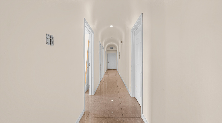 3501 Santa Barbara St, Laredo, Texas 78046, 5 Bedrooms Bedrooms, 10 Rooms Rooms,4 BathroomsBathrooms,Residential,For Sale,3501 Santa Barbara St,20254829