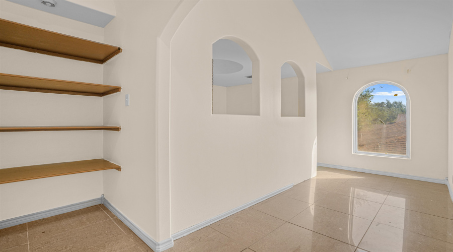 3501 Santa Barbara St, Laredo, Texas 78046, 5 Bedrooms Bedrooms, 10 Rooms Rooms,4 BathroomsBathrooms,Residential,For Sale,3501 Santa Barbara St,20254829